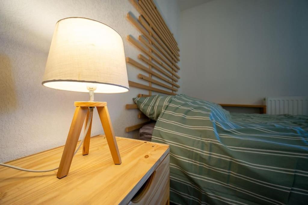 Fully Equipped Apartment With Terrace Sleeps 4 Marseille Exterior photo