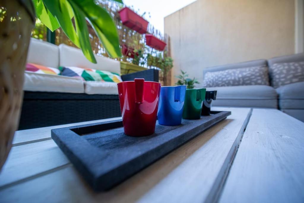 Fully Equipped Apartment With Terrace Sleeps 4 Marseille Exterior photo